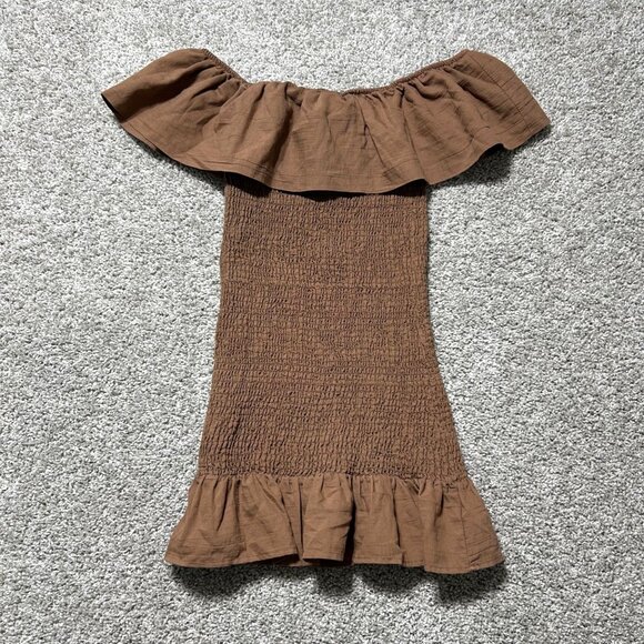 Anthropologie Women's Sz Small Smocked Off-Shoulder Midi Brown Dress Ruffle Hem - Picture 3 of 9